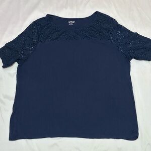 Women’s Blue Lace Blouse